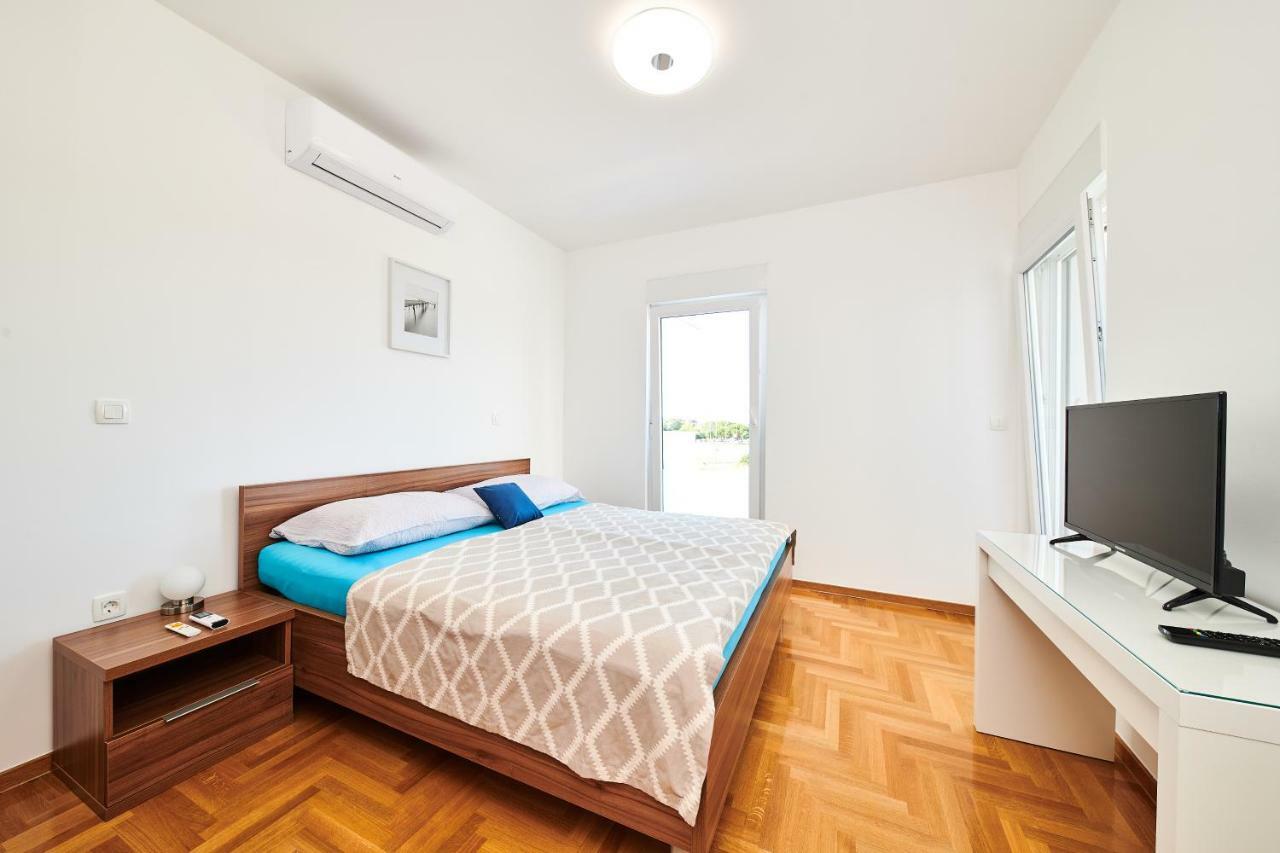 Ferienwohnung Sommer Novigrad  Zewnętrze zdjęcie